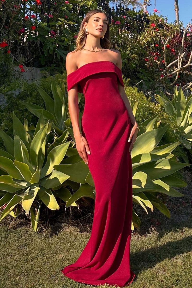 Astee T2011 Elegant Formal Dress with Strapless Straight Neckline Burgundy / L