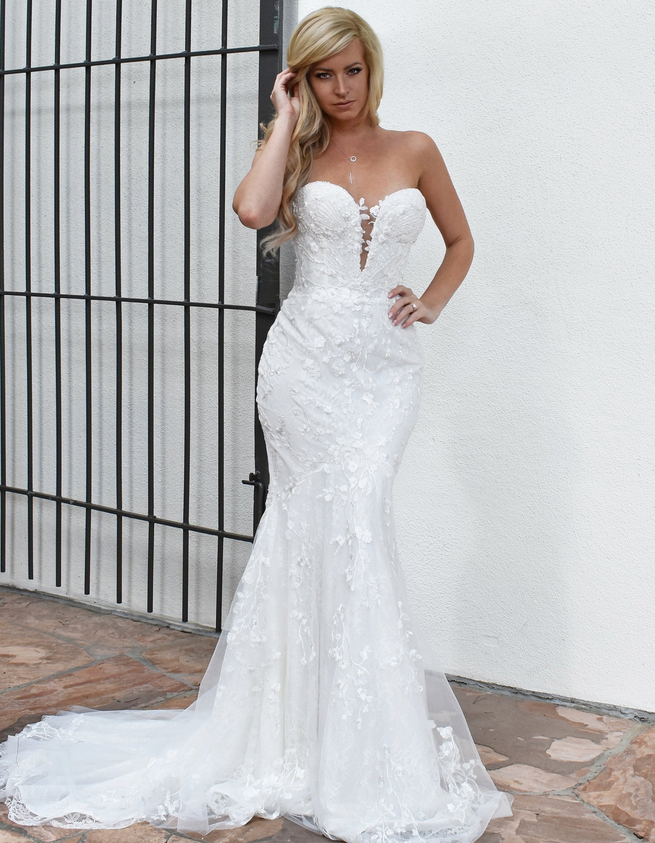 Neveh Gown floral strapless bridal Gown 4 / Ivory Neveh Gown floral strapless bridal Gown 4 / Ivory