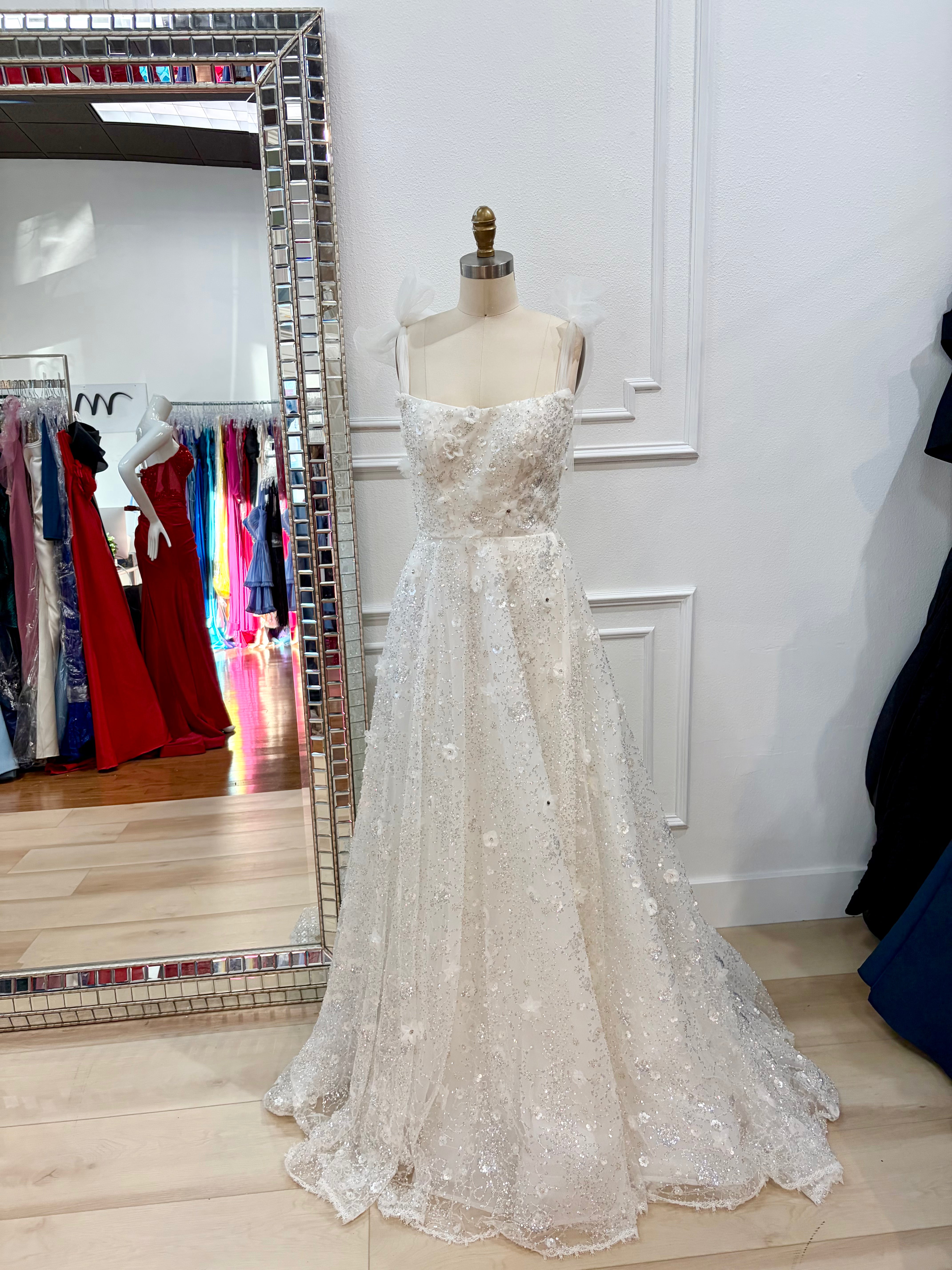 Angola Moneda Juliet Gown – Mia Bella Couture
