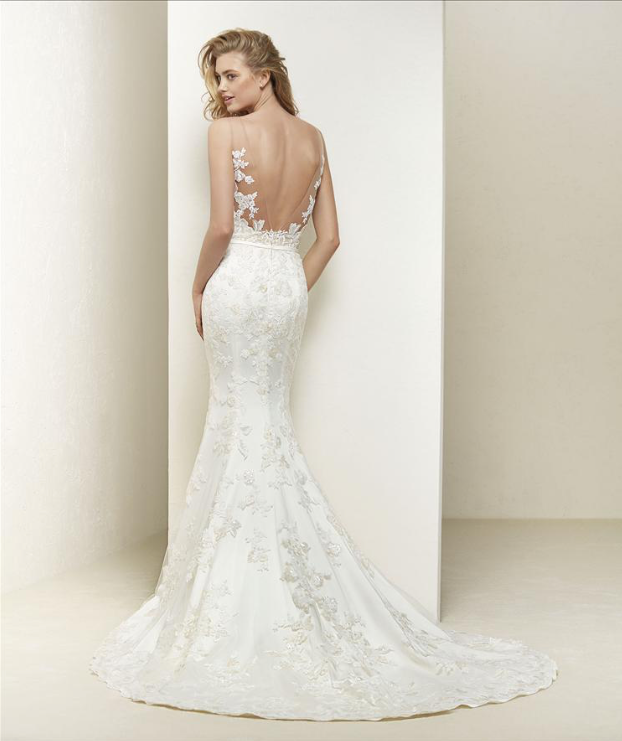 Pronovias Drilia Sample